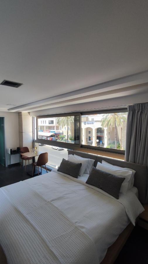Summertime Signature Suites Ajía Marína Kültér fotó