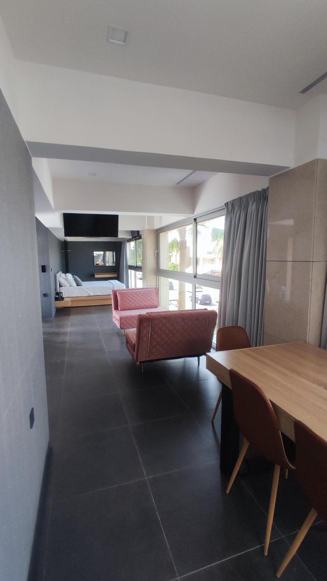 Summertime Signature Suites Ajía Marína Kültér fotó